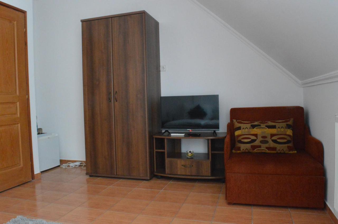 Aqua Oazis Apartman Hajdúszoboszló Exterior foto